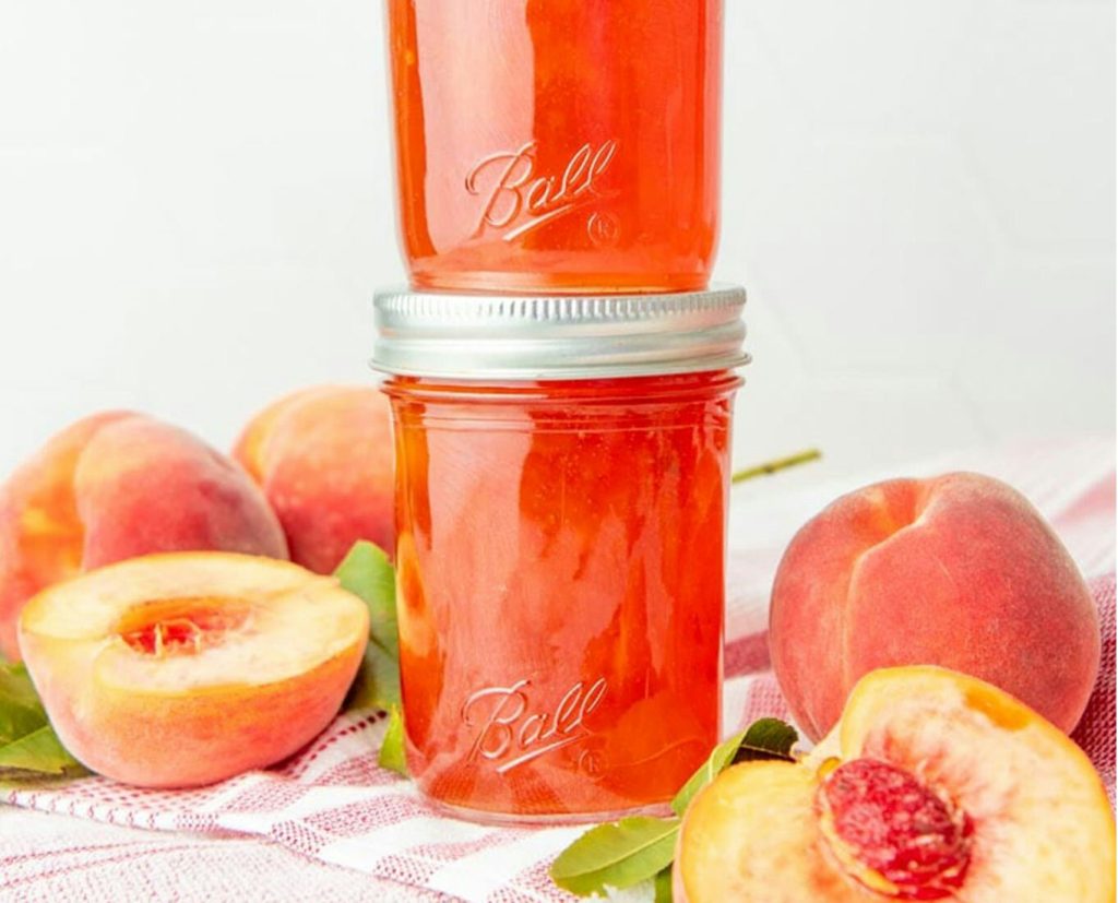 peach bourbon jam