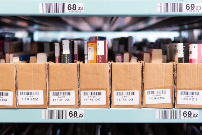 medimops and momox warehouse storing second-hand books and media