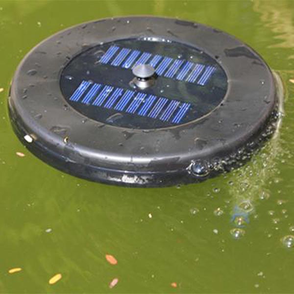 Pond Air Pumps Compared: Hozelock, PondXpert, Blagdon and Evolution Aqua PondXpert SolarAir Float Pump floating on a garden pond